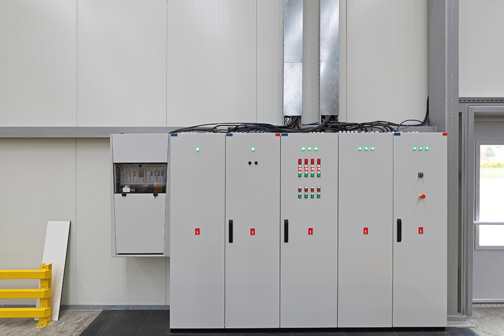 Mess- & Wandler­anlagen bei VN Elektrotechnik in Griesheim